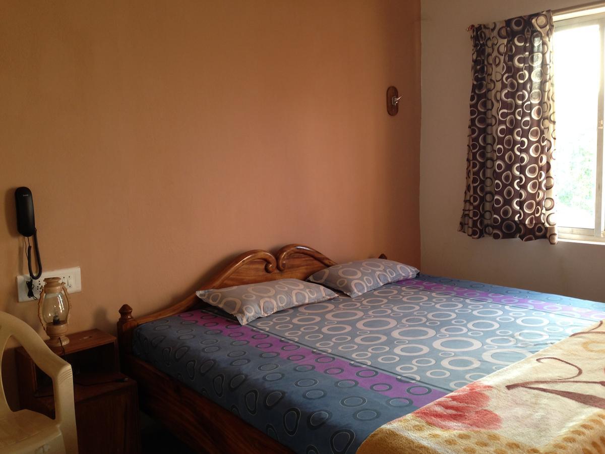 Surya Inn Konárka Pokoj fotografie